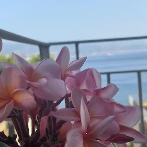 Appartamento Casa Cannoni - Delizioso Fronte Mare Vista Stretto Di, Messina